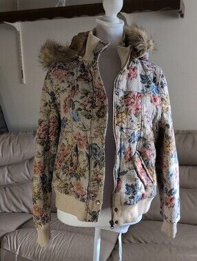 Bellfield Floral Bouclé Bomber Jacket with Faux-Fur Hood - Beige Multi Size L